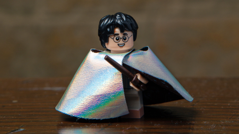 Work that cloak, Harry.